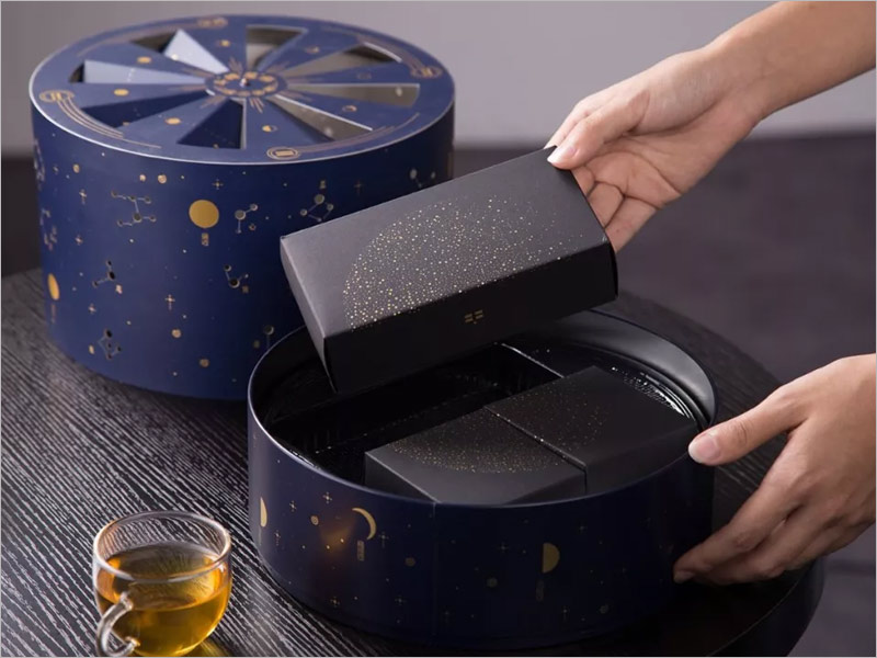斗轉(zhuǎn)星移月餅禮盒包裝設(shè)計，簡潔的星空，浪漫的情懷